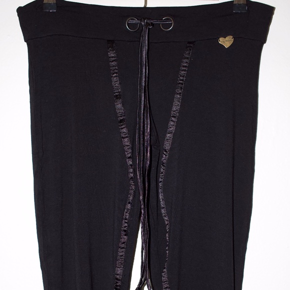 SOLD Rare Cute Booty Lounge Jogger Leggings - Picture 2 of 7